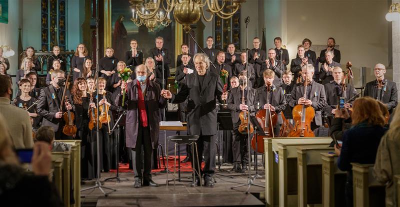 Veebruar helis ja s&otilde;nas