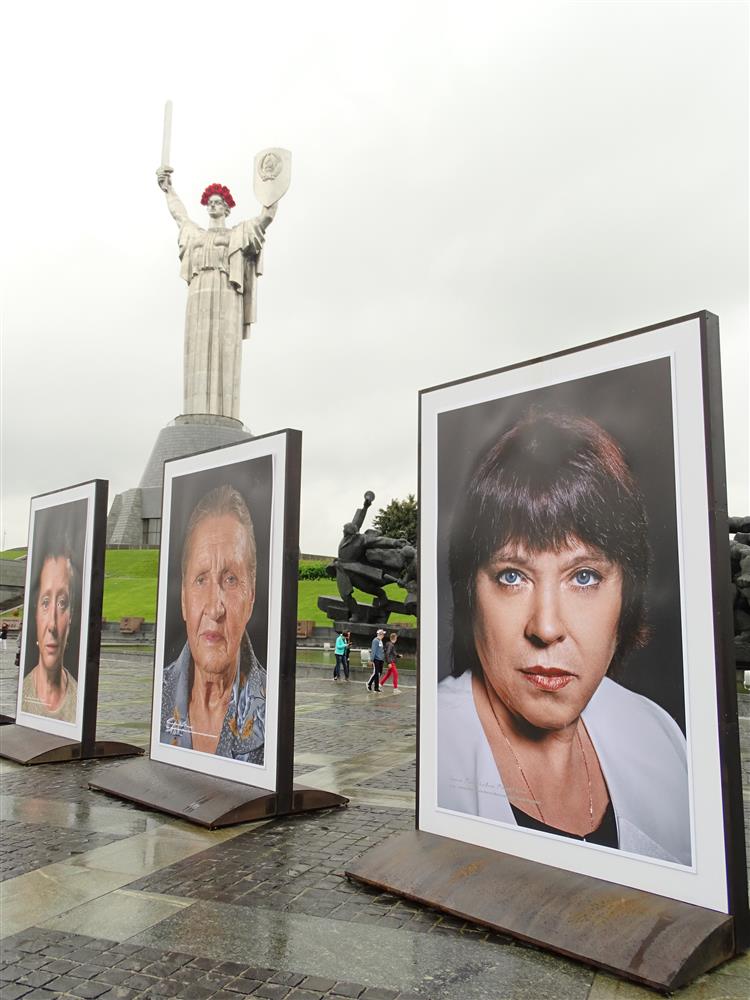 Feministlik ja dekoloniaalne pilk sõjale