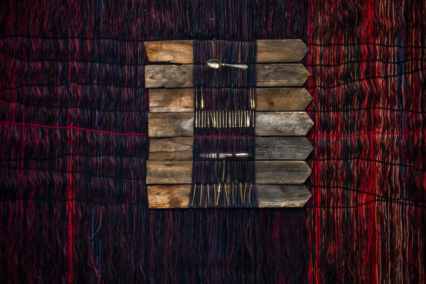 ERMis avatakse Aet Ollisaare vaipade näitus