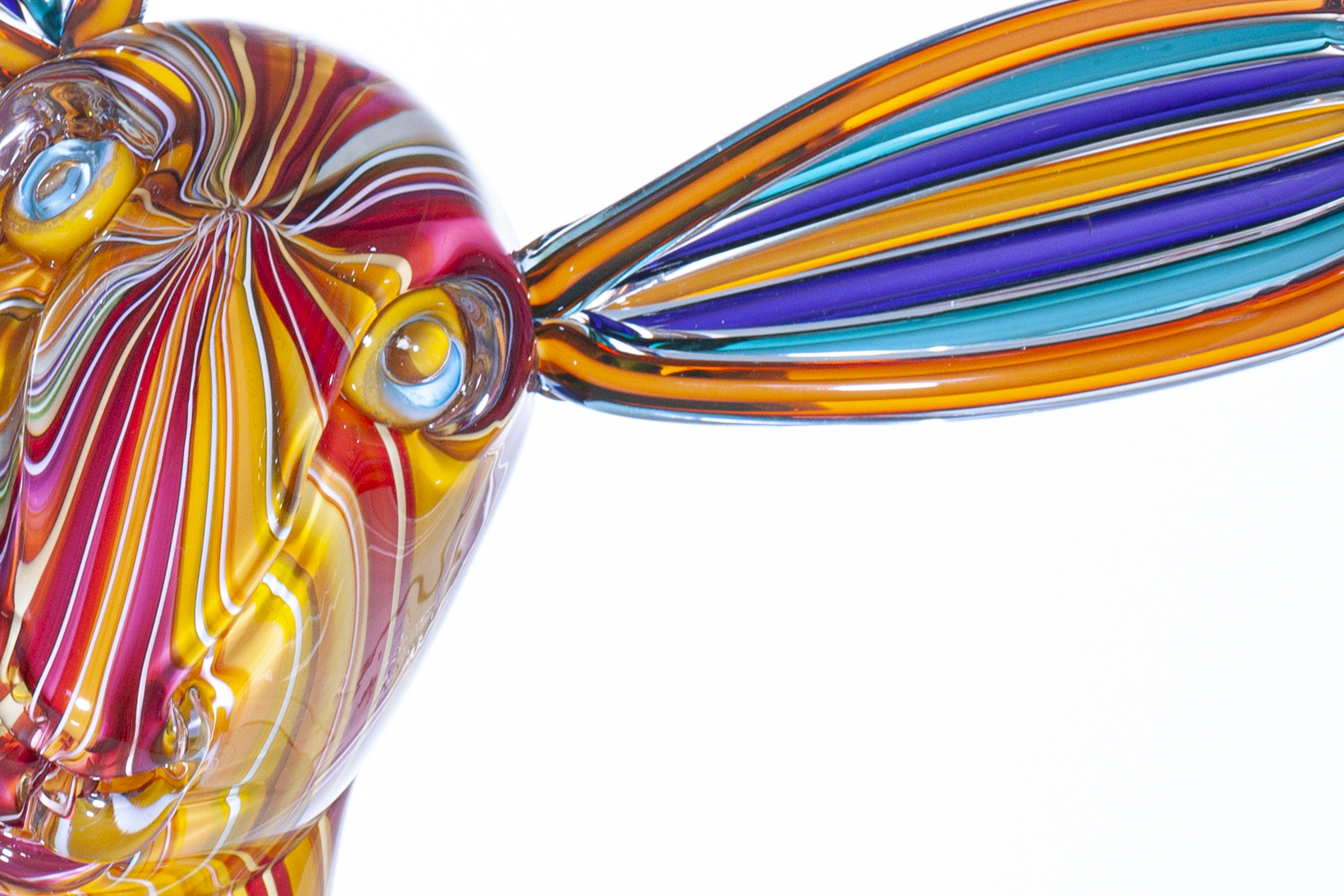 Hop galeriis avatakse kolme klaasikunstniku näitus “Kõnelused klaasiga (tiiger on puhkusel)”