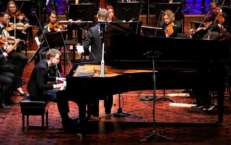 P&auml;rnu Linnaorkester &ndash; meie aja muusika esitaja