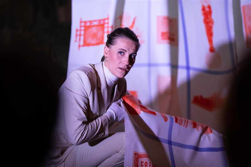 Asjad, materjalid ja inimesed