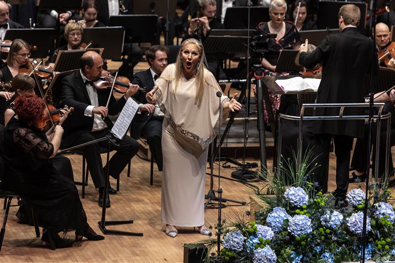 &bdquo;Ja enn&auml;e! Kohtum&otilde;istmist ei tule&ldquo;