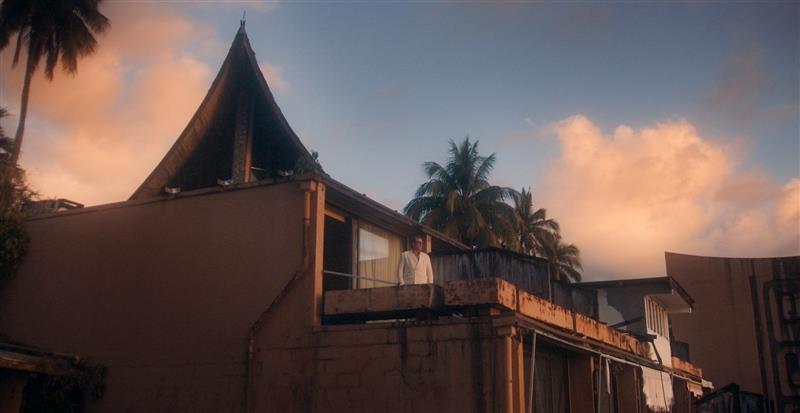 Kolonialism k&otilde;verpeeglis