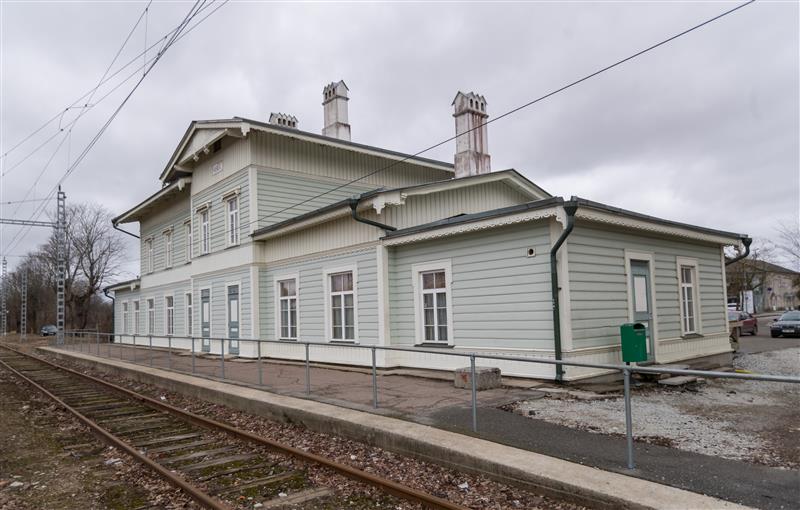 Keila,  keeglirada l&auml;hte- ja sihtpunkti vahel