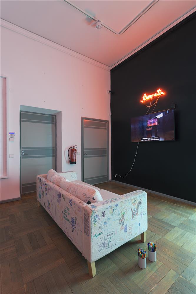 Puderkapsasmaailmas eneseotsingul