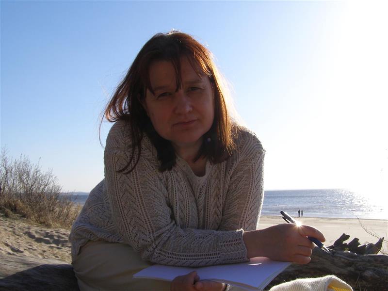 S&otilde;da Ukrainas ja Eesti venekeelne kirjandus