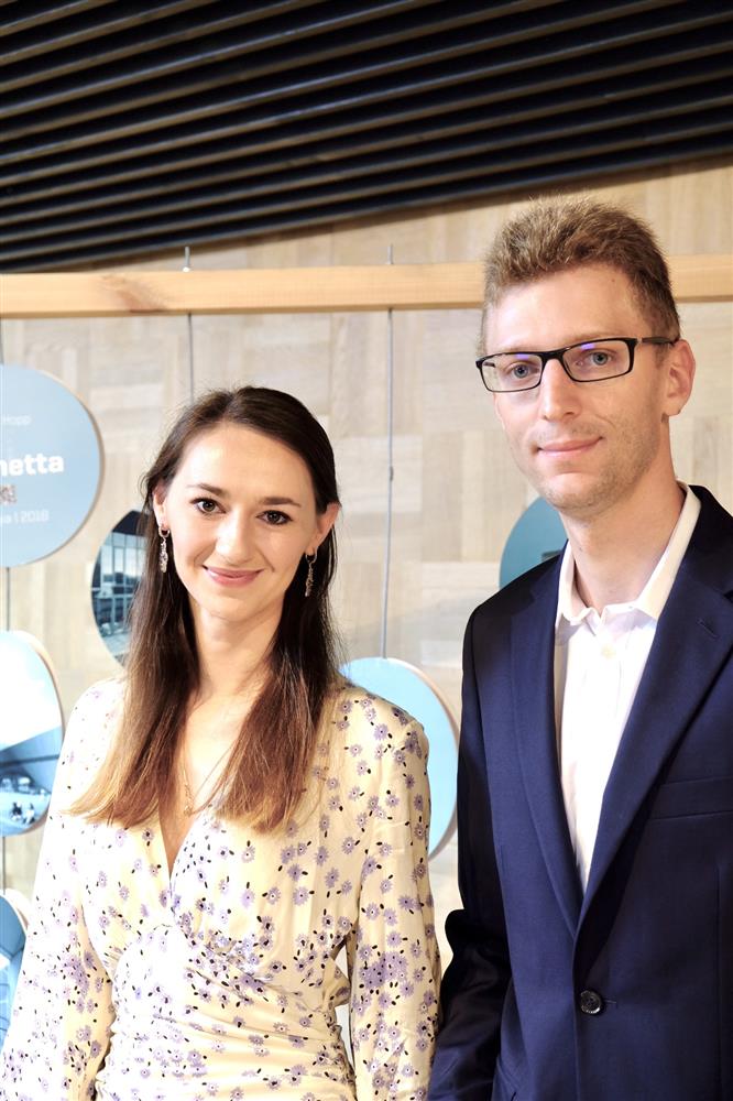 Suu naerab, süda muretseb