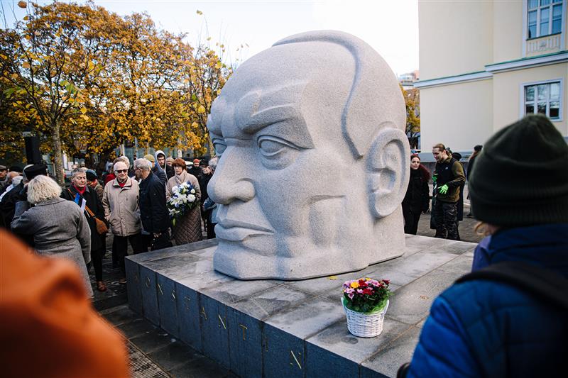 Empaatia, väärtusruum ja punamonumendid