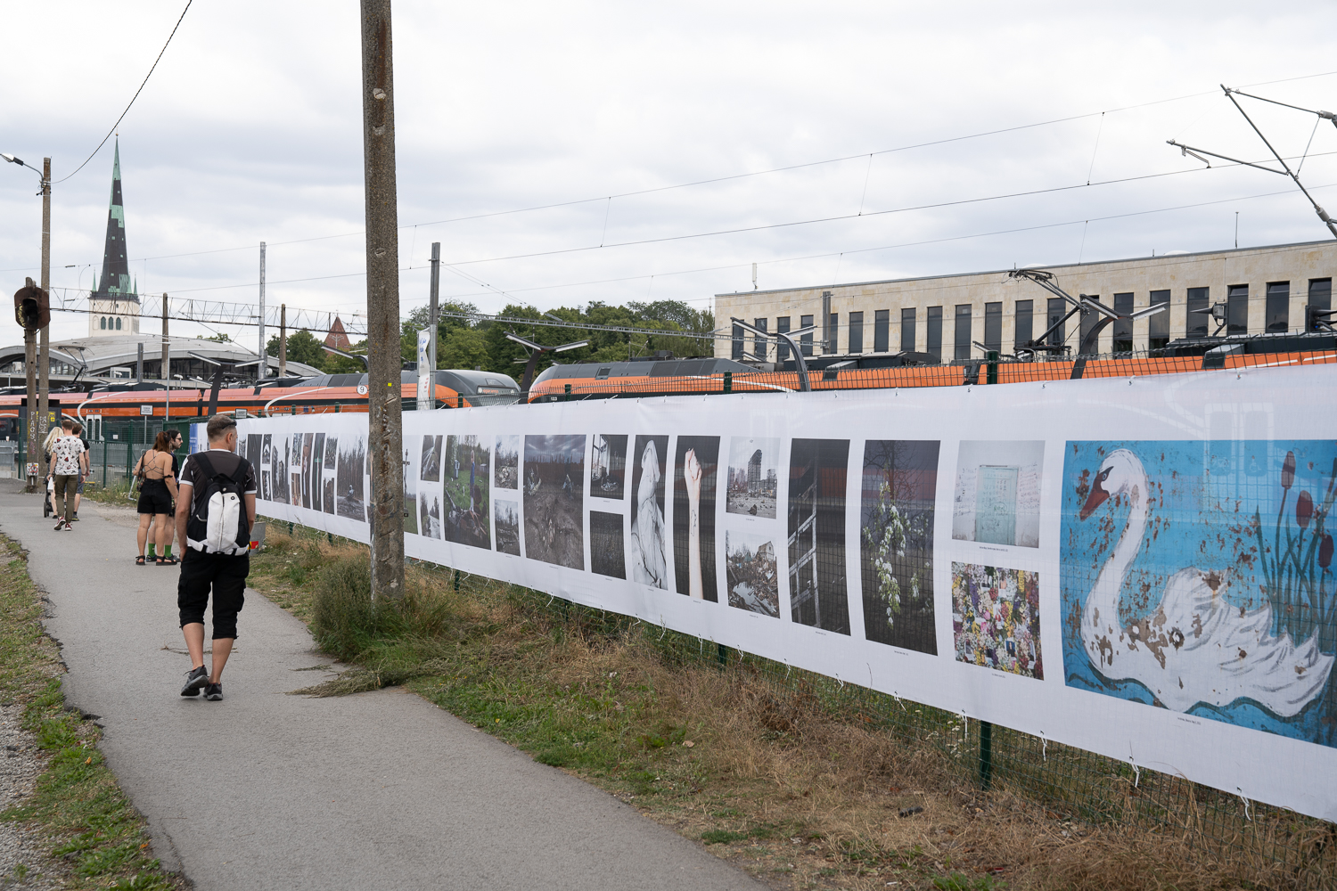 Mitu pilguheitu pildile kui asitõendile