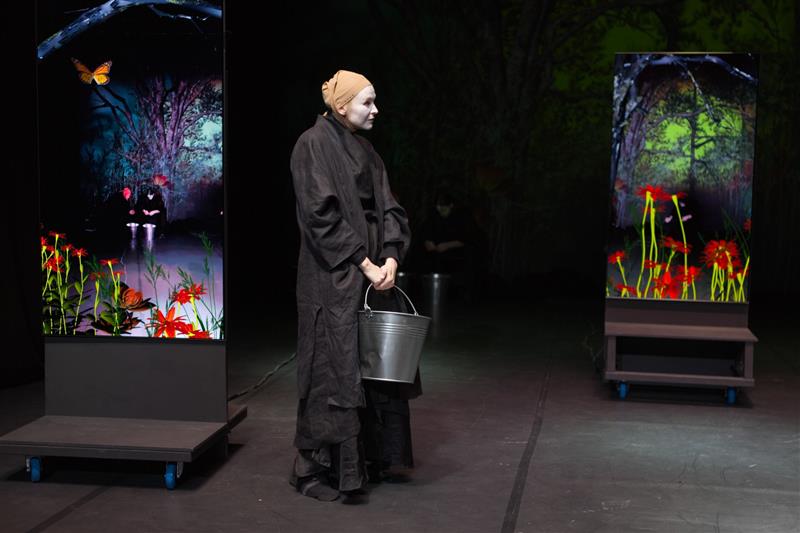 Salvestamatu Von Krahli teater