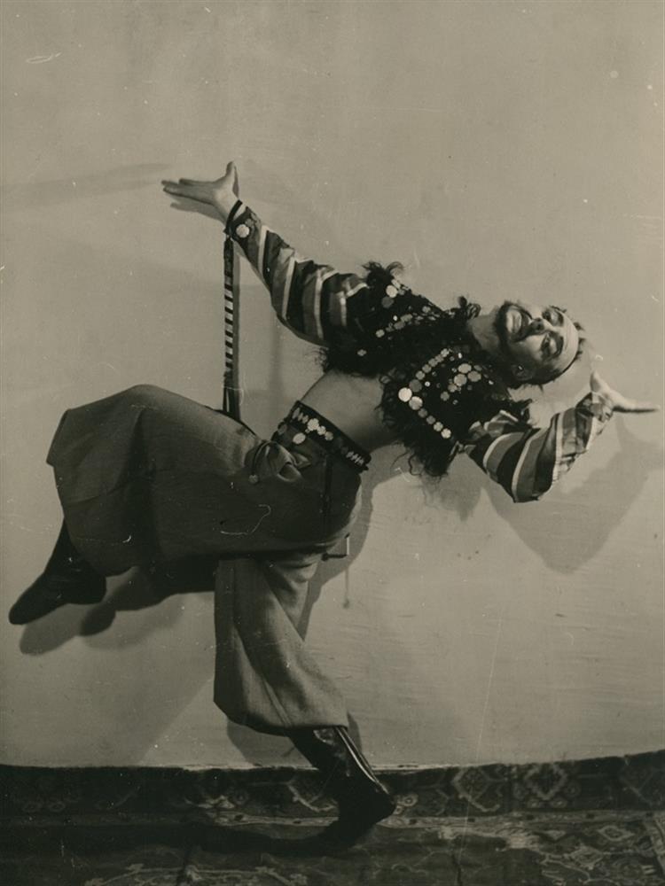 Riikliku Koreograafilise Kooli esimesed lennud