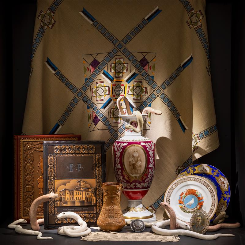 Kummardus argielu paradoksidele