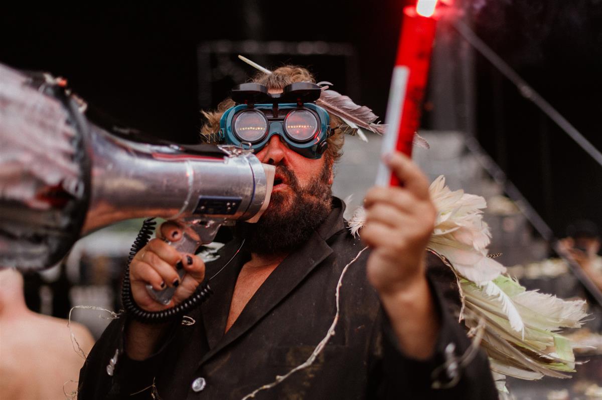 Veerand sajandit suunatud hullust