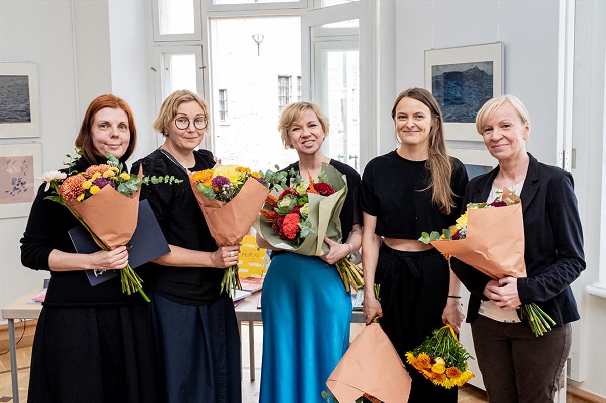 Eluj&otilde;uline ja &uuml;llatav illustratsioon