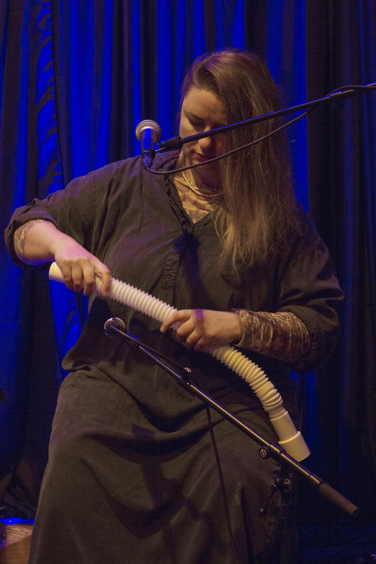 Meeleline k&uuml;llus ja (t)ajug&uuml;mnastika