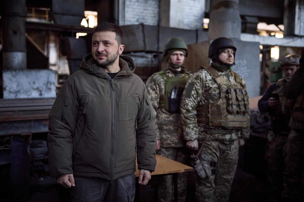 Kas soovida Ukrainale head uut aastat  v&otilde;i vaadata vaikides k&otilde;rvale?