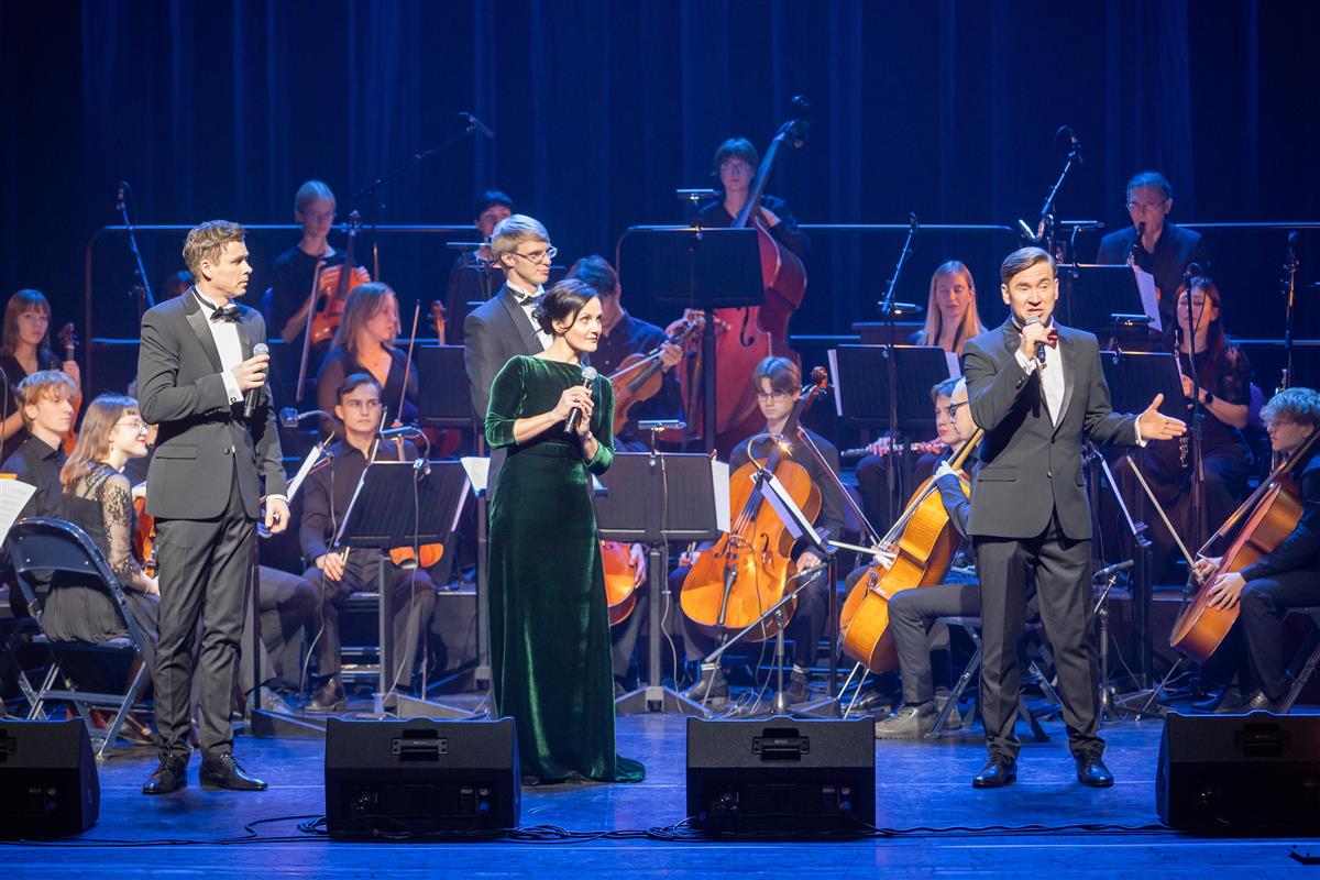 &Otilde;htu rannal P&auml;rnus