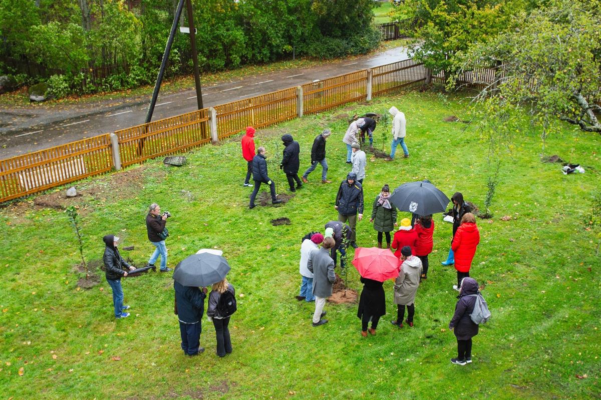 &bdquo;Eesti kirjanike leksikon&ldquo; &ndash; t&auml;iesti v&otilde;imalik