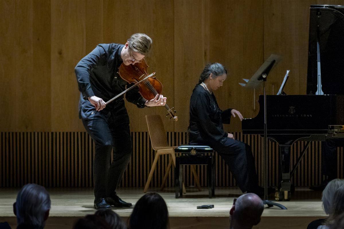 &Uuml;ksindusest &uuml;ksi ja kaksi