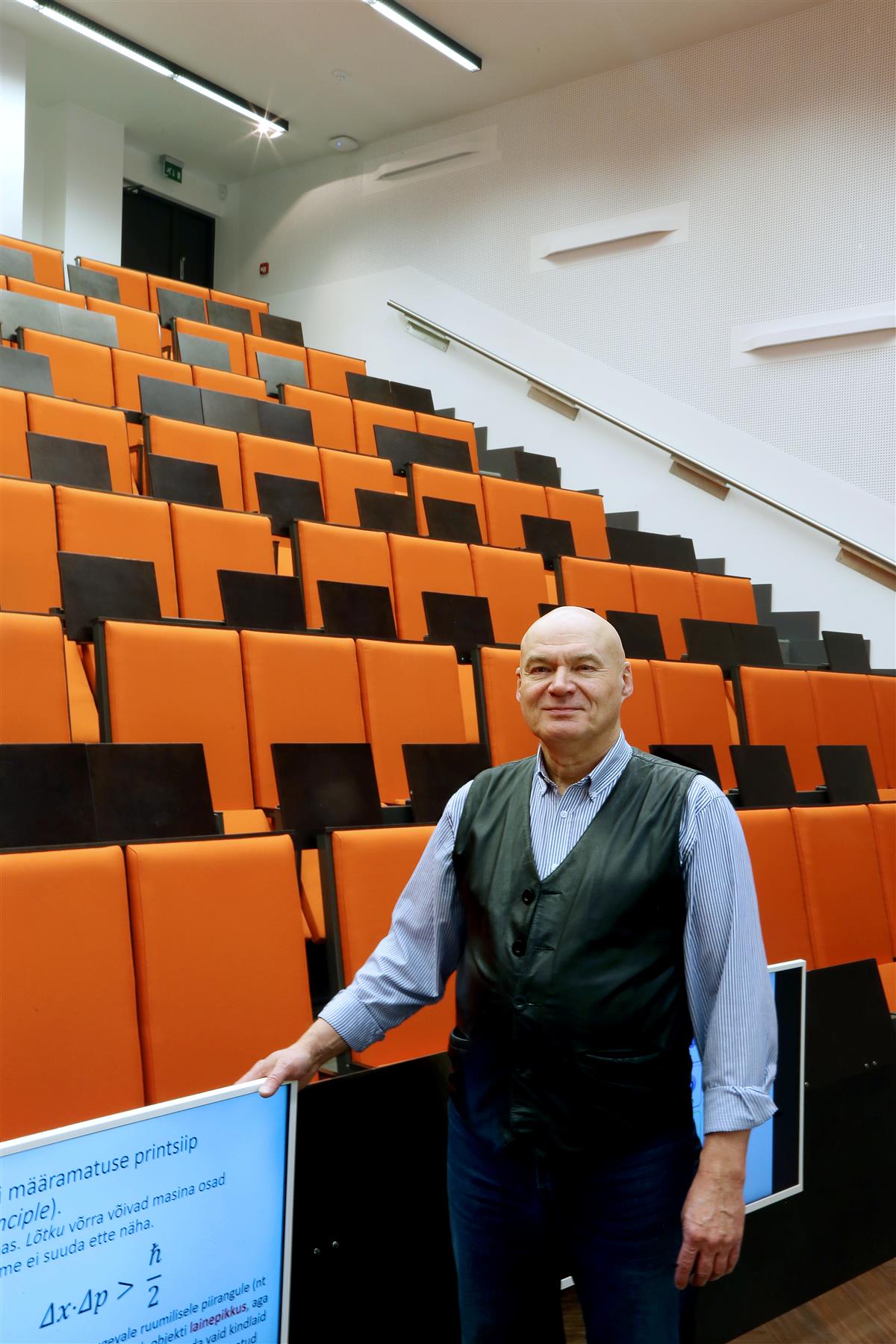 Füüsikalise maailmavaate eestkõneleja