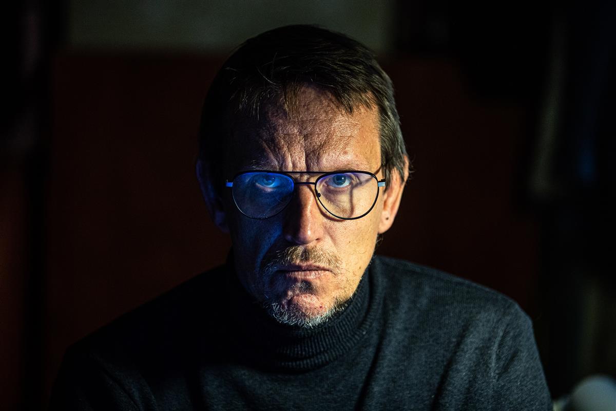 Pealelend  – Sven Karja, Vanemuise teatri dramaturg