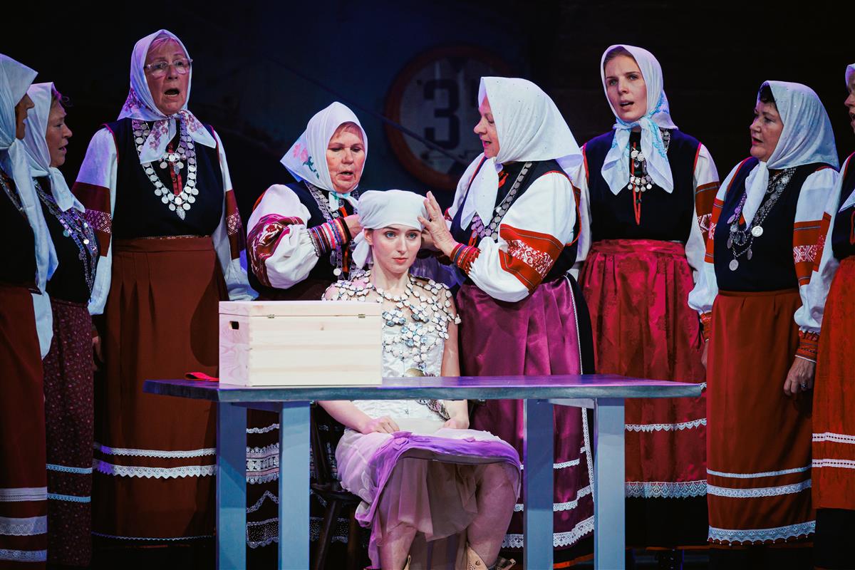 Raasuke segadust tekitav, aga võimas