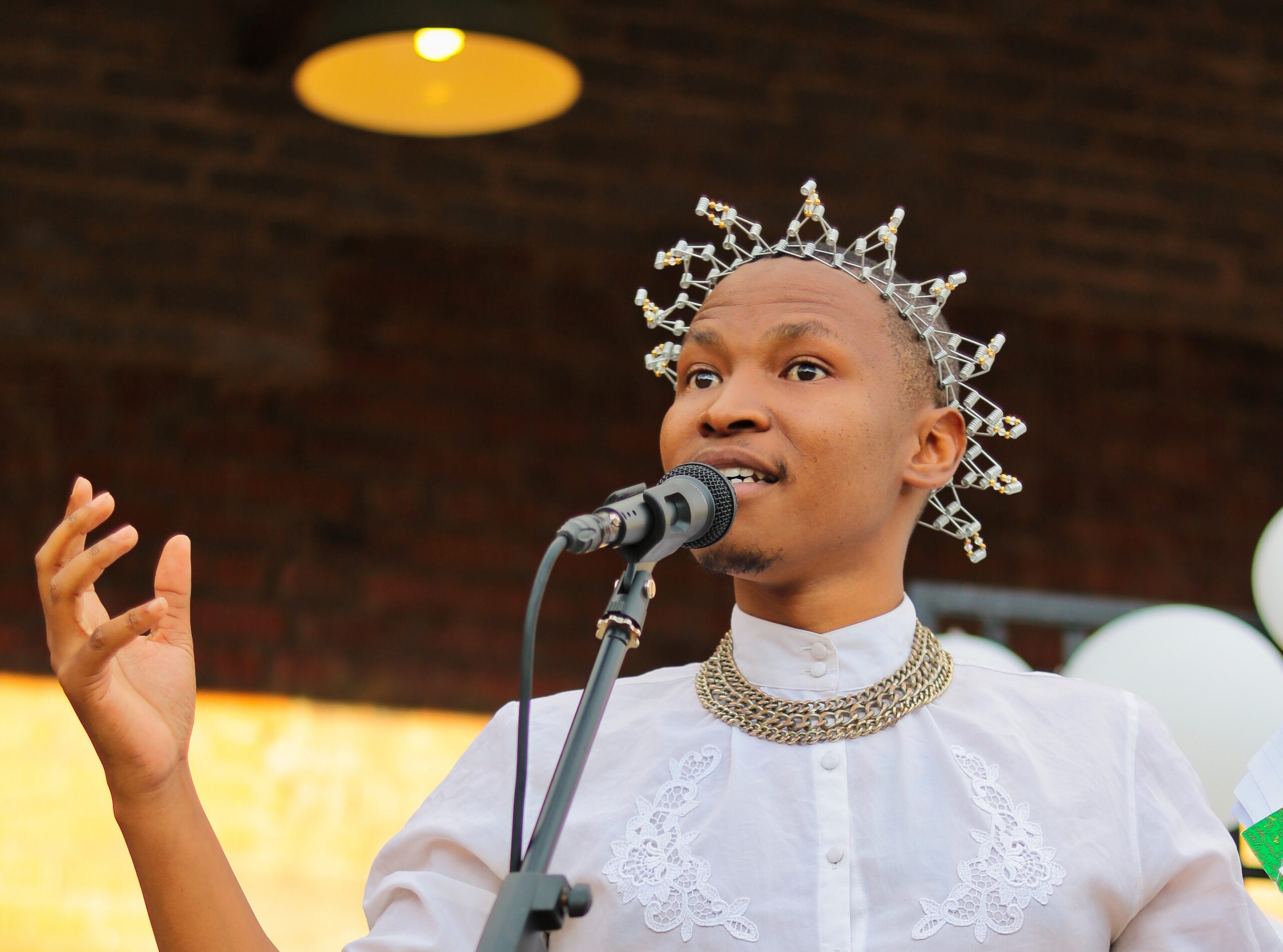 Kui usaldad sõnu, usaldavad sõnad sind