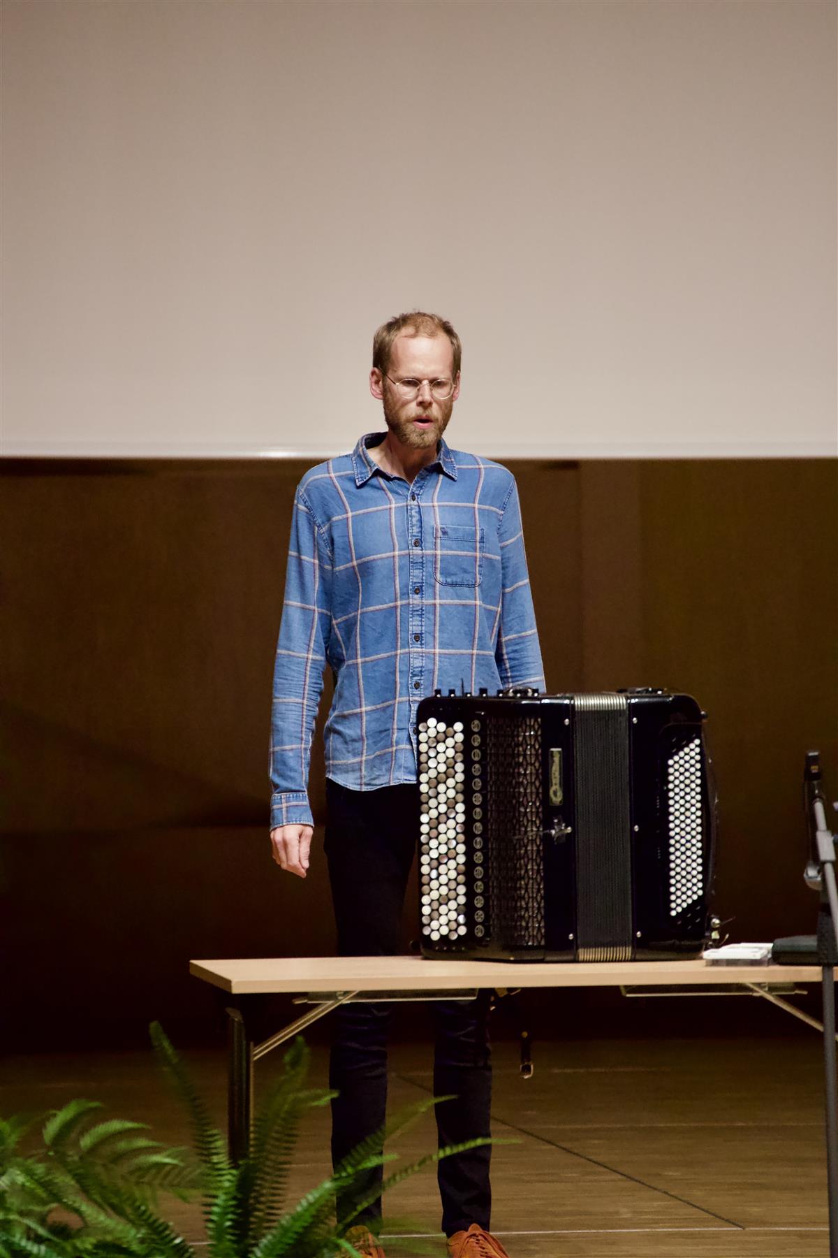 Müüdid ja muinasjutud akordioniga peaosas