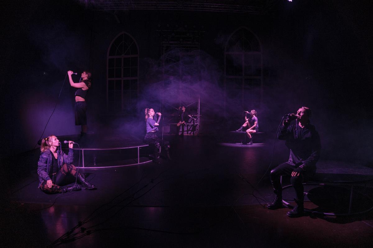 S&uuml;ti, s&uuml;ti, ma s&uuml;titan