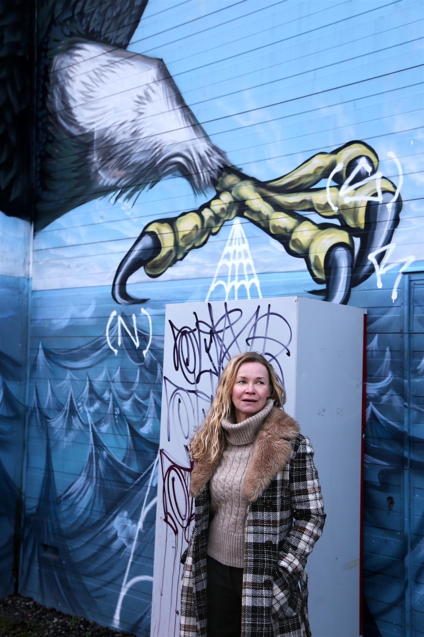 Hierarhiline, ebavõrdsust aktsepteeriv ühiskond ei peegelda inimest kui liiki