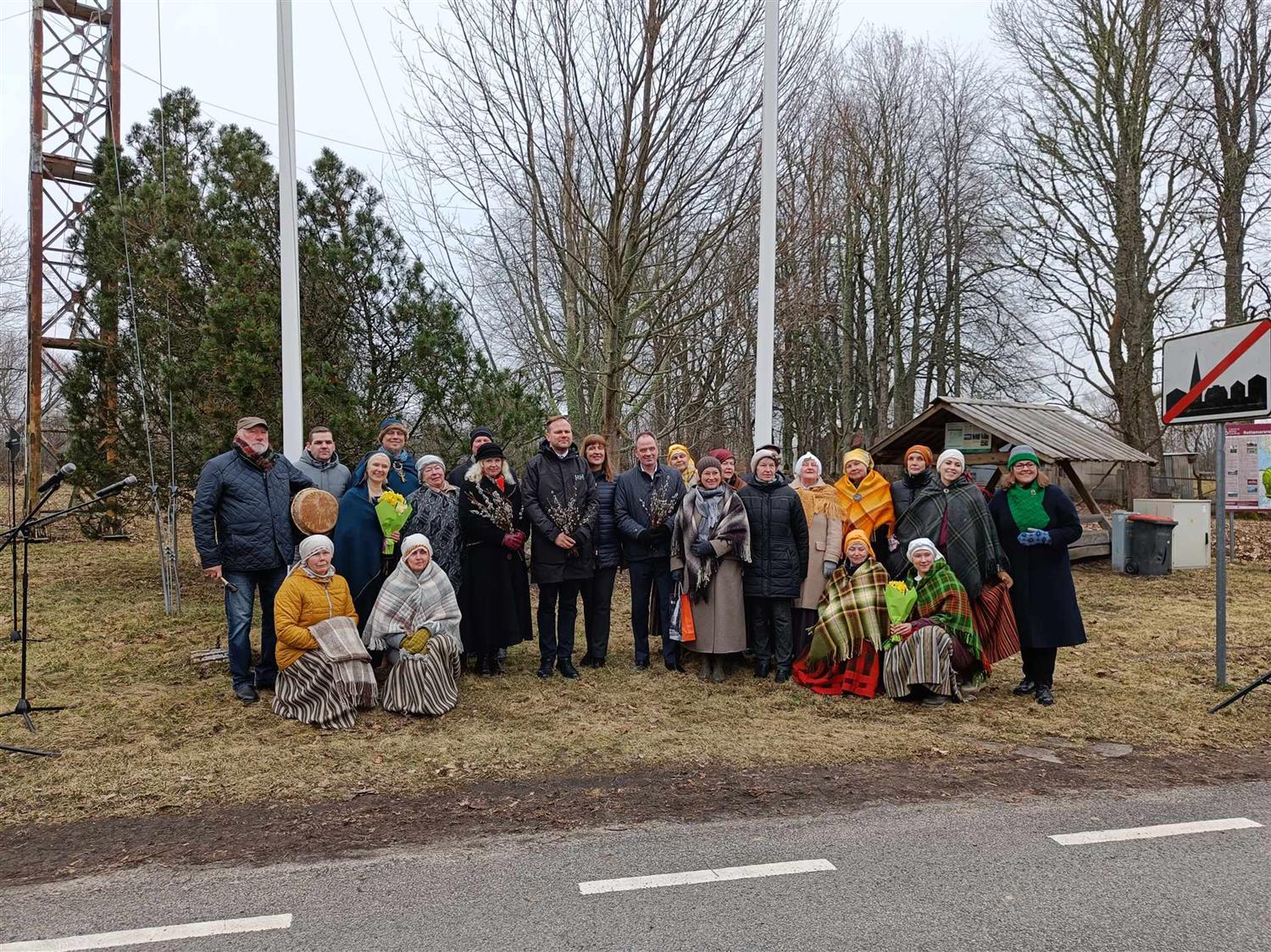 Mis saab soome-ugri rahvaste kirjandusest?