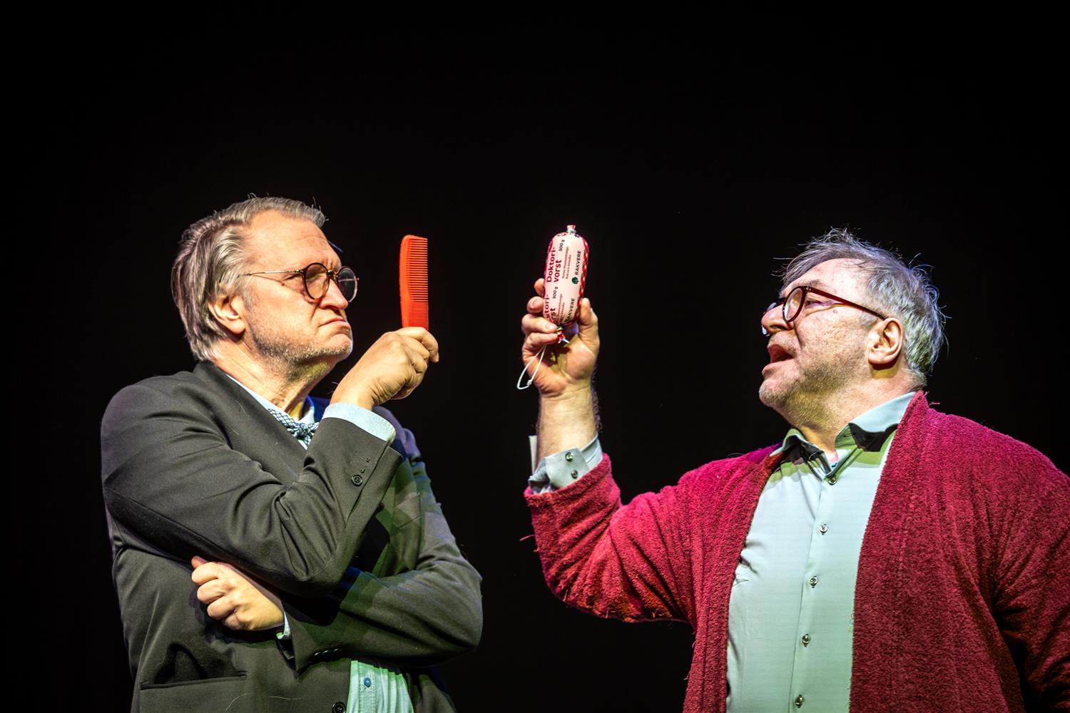 Miks pisuhänd teatrilavale kippus