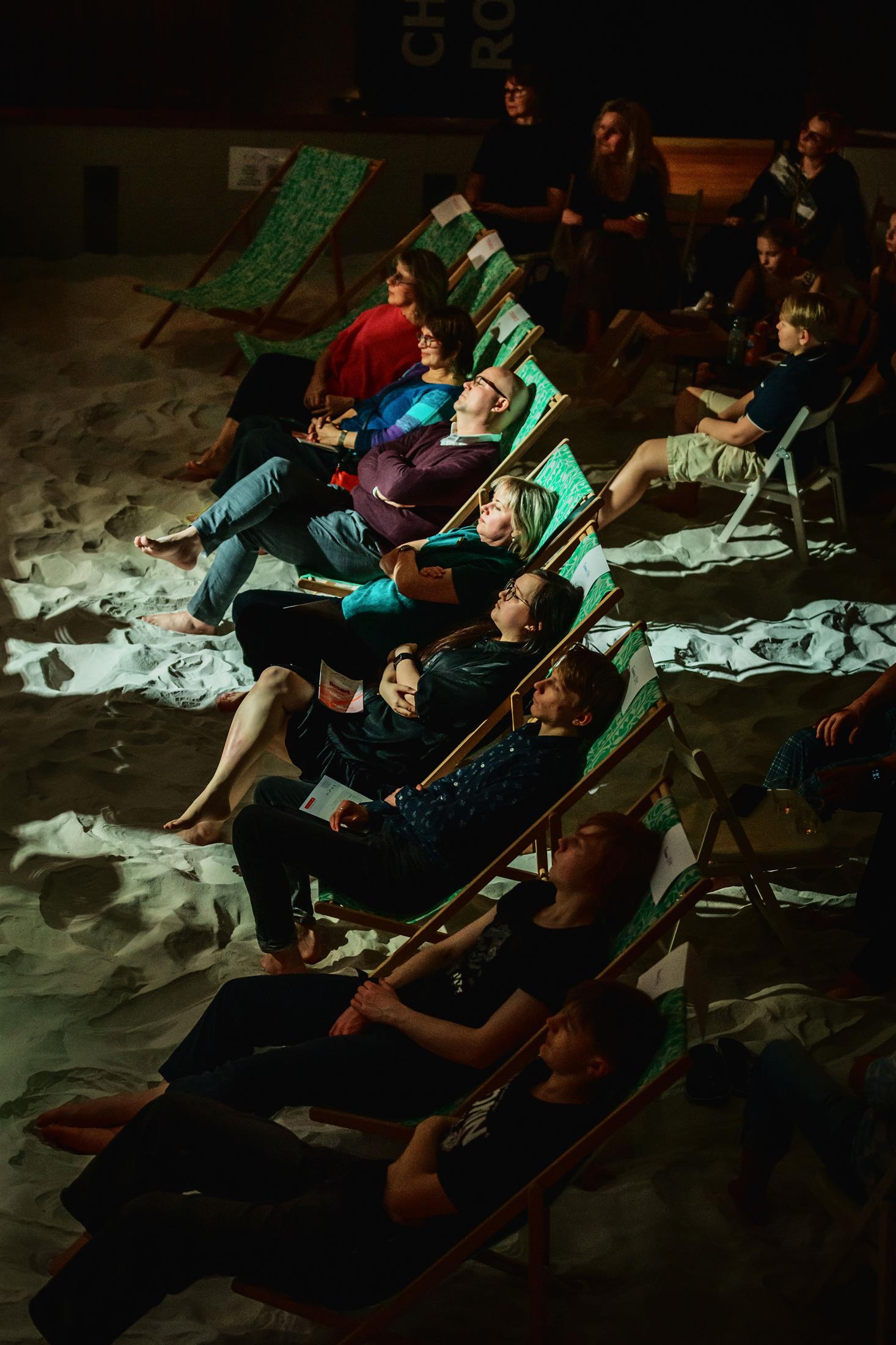 Paljajalu s&uuml;mfooniakontserdil