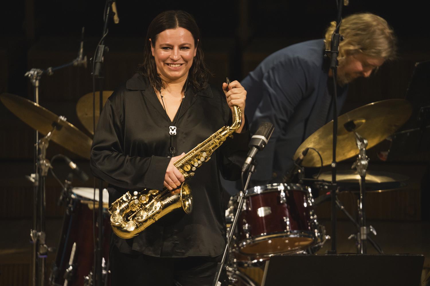 Fausti valusad hitid k&otilde;lasid uues kuues