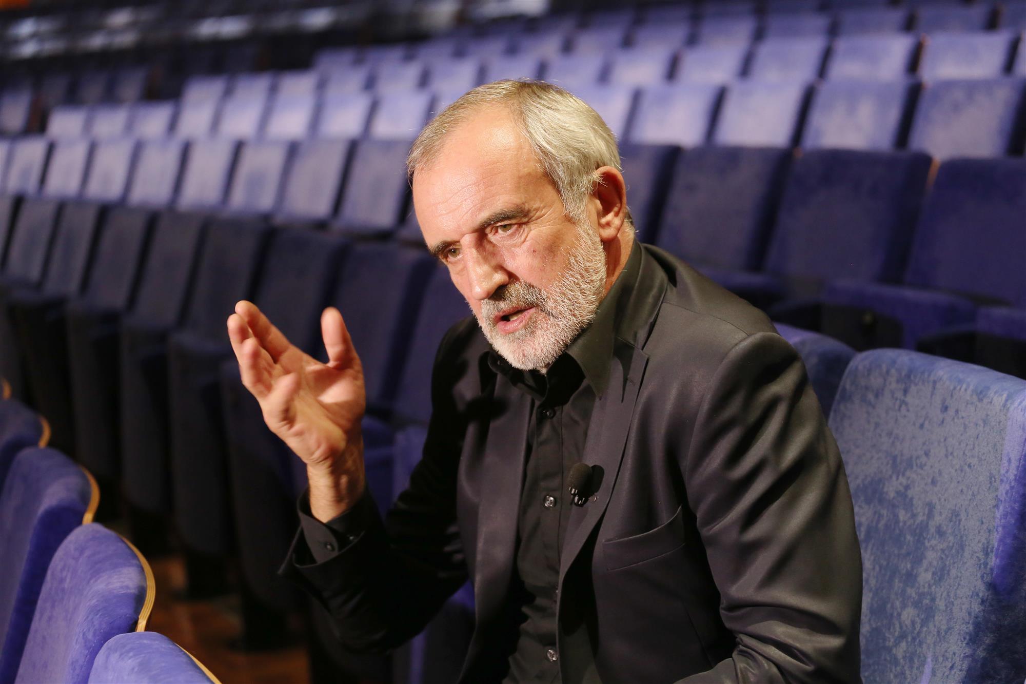 „Kogu aeg olen tahtnud teleskoopi osta – lavastamiseks peab taevatähti uurima“