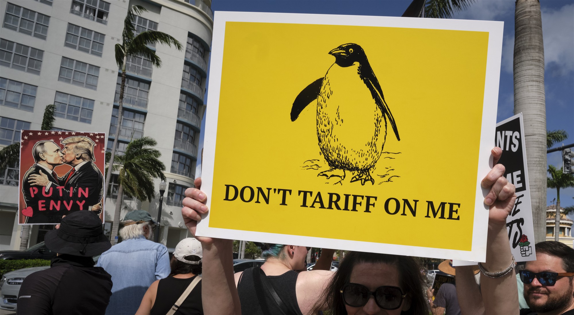 Trump & Co. ja natuke ajalugu. Maailma julgeolek &uuml;he mehe peas