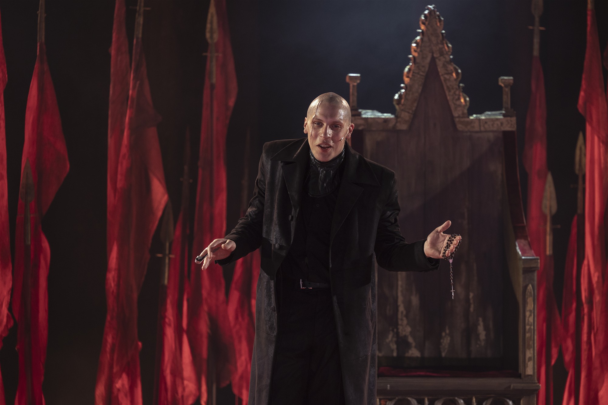 Kes tahab ellu jääda, peab kaasa röhkima