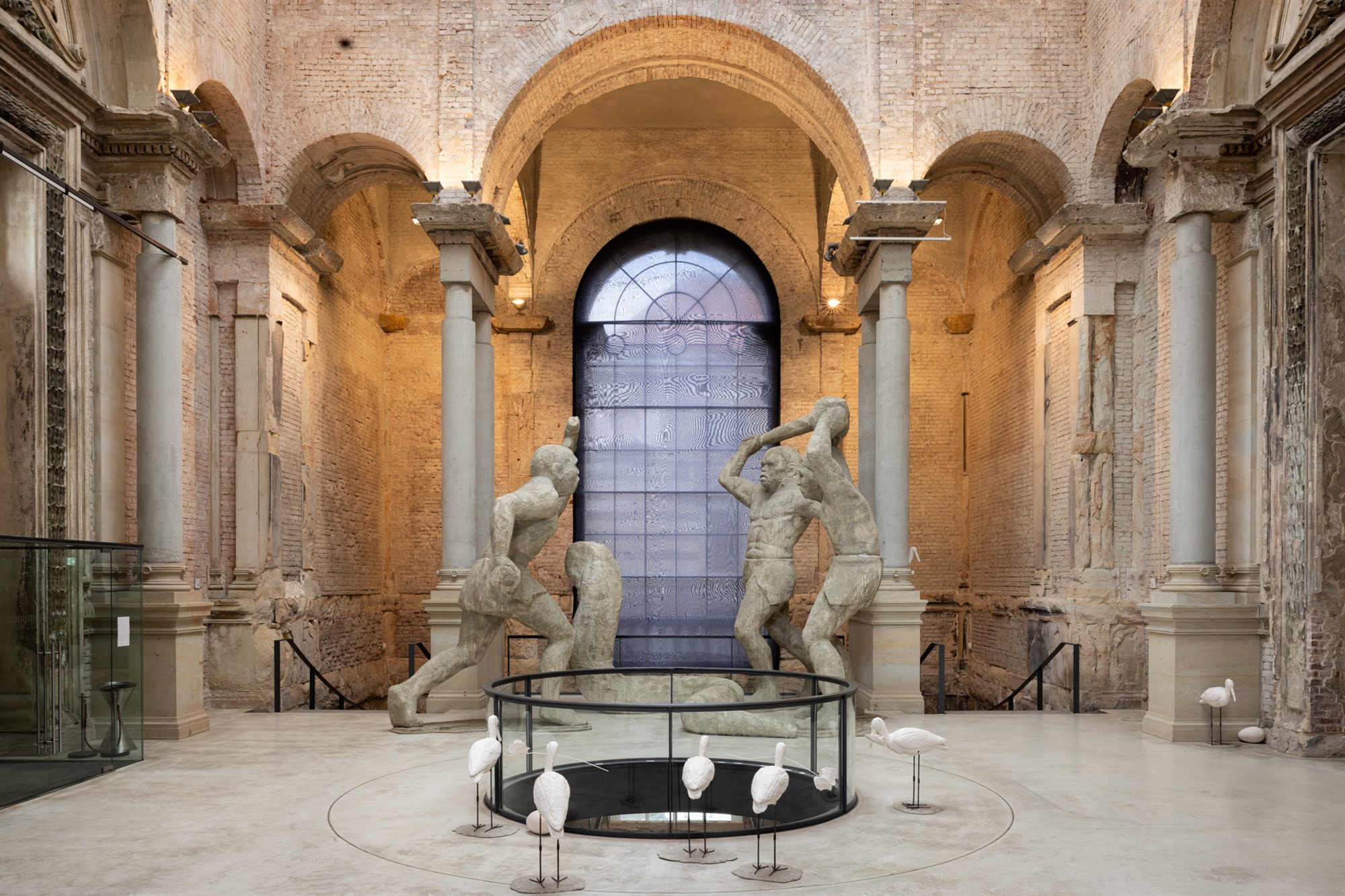 Koloniaalajalugu, sotsialism ja müütiline olevik