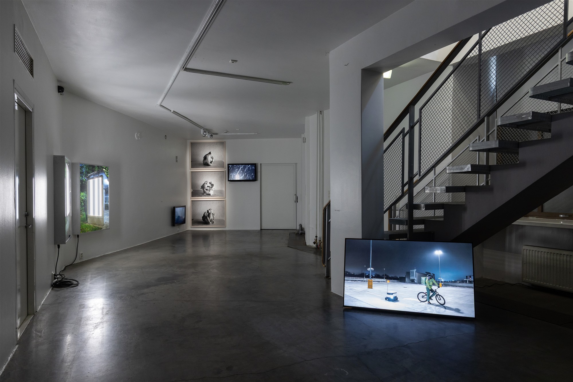 Kui nuga libiseb ja lõikab sisse reaalaega