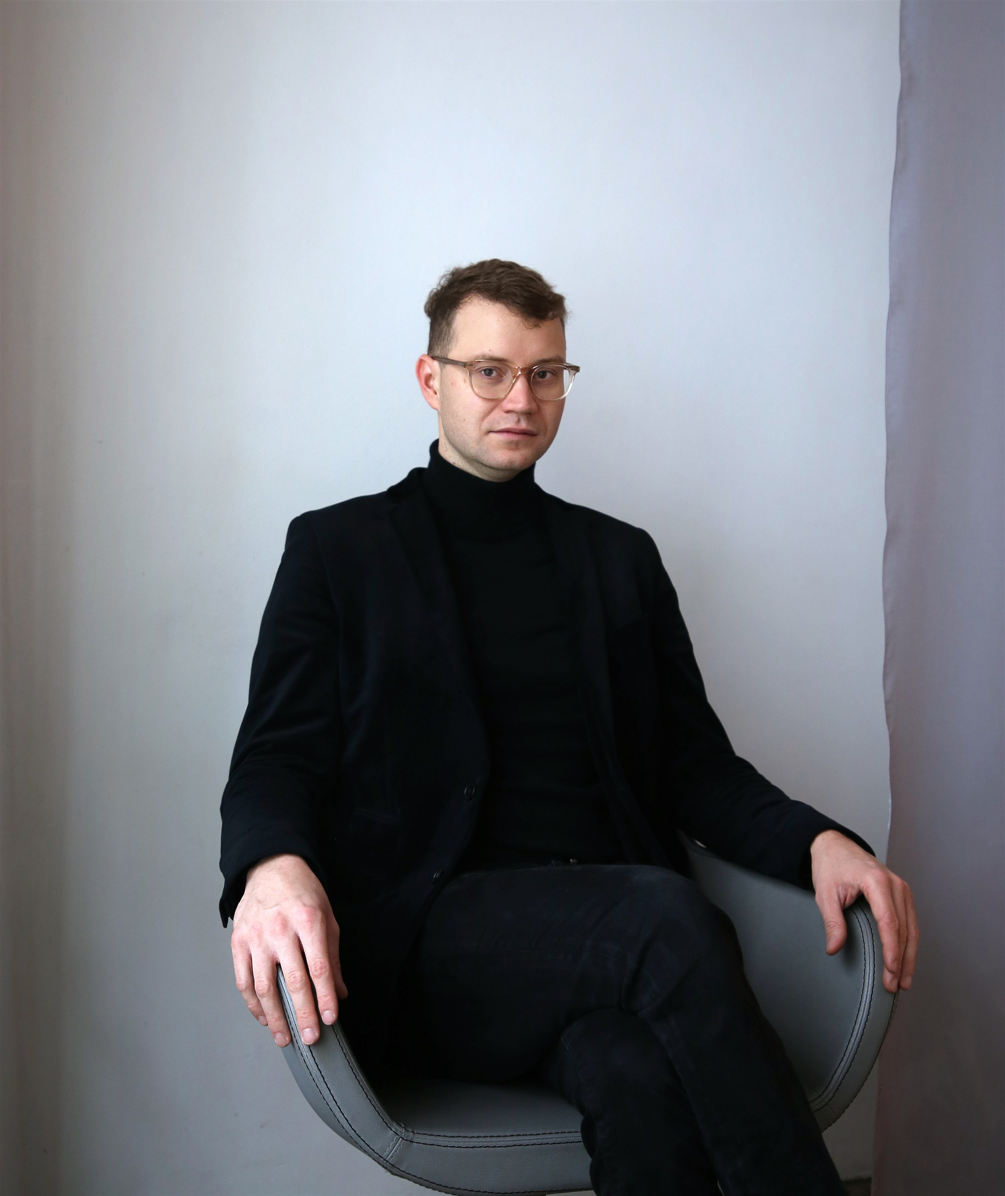 Tugev kunstnikunatuur ja täielik kunstiteos