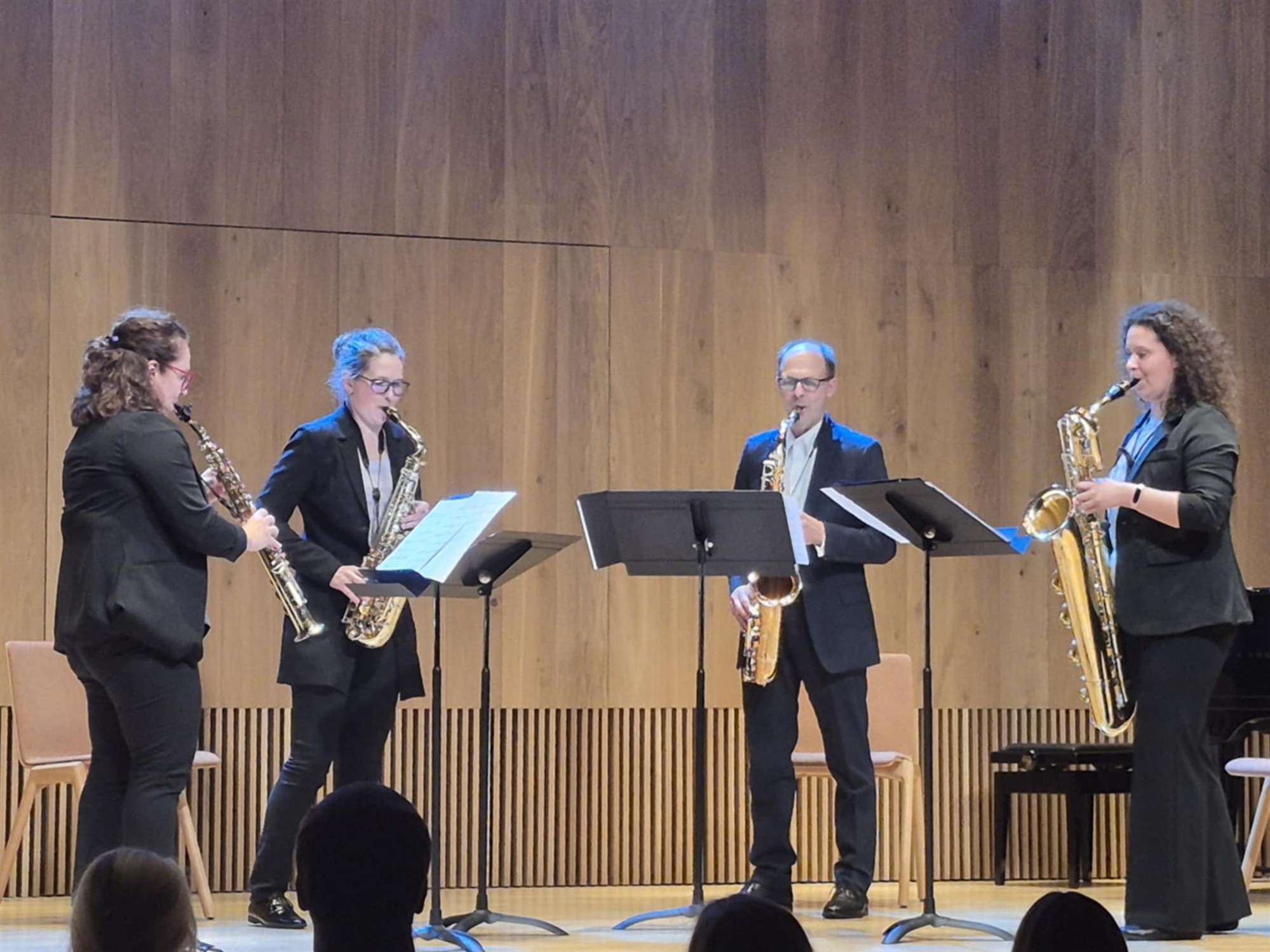 Sulnid helirännakud saksofonidega